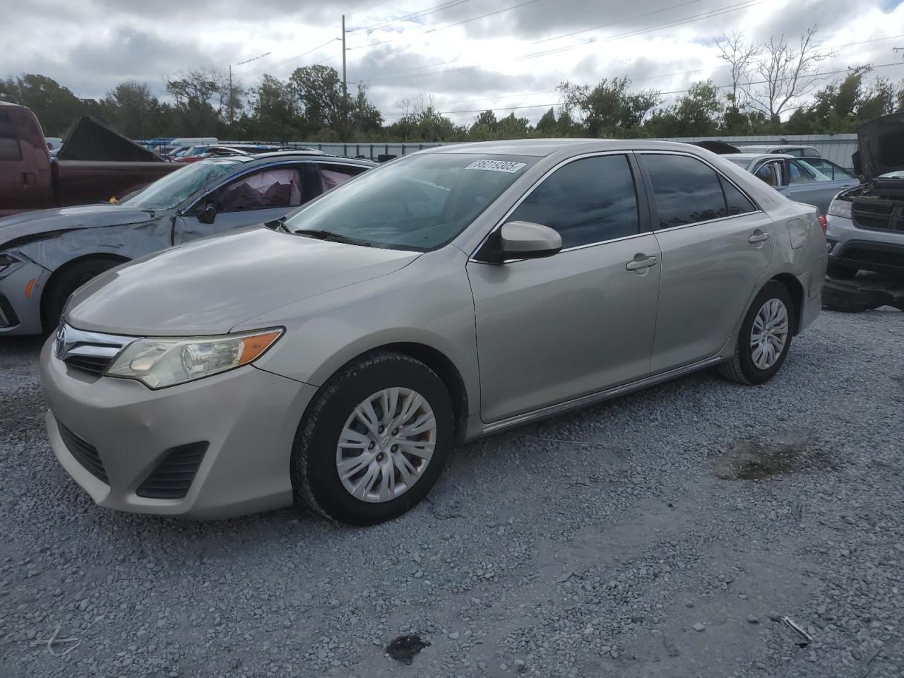 TOYOTA CAMRY L 2014