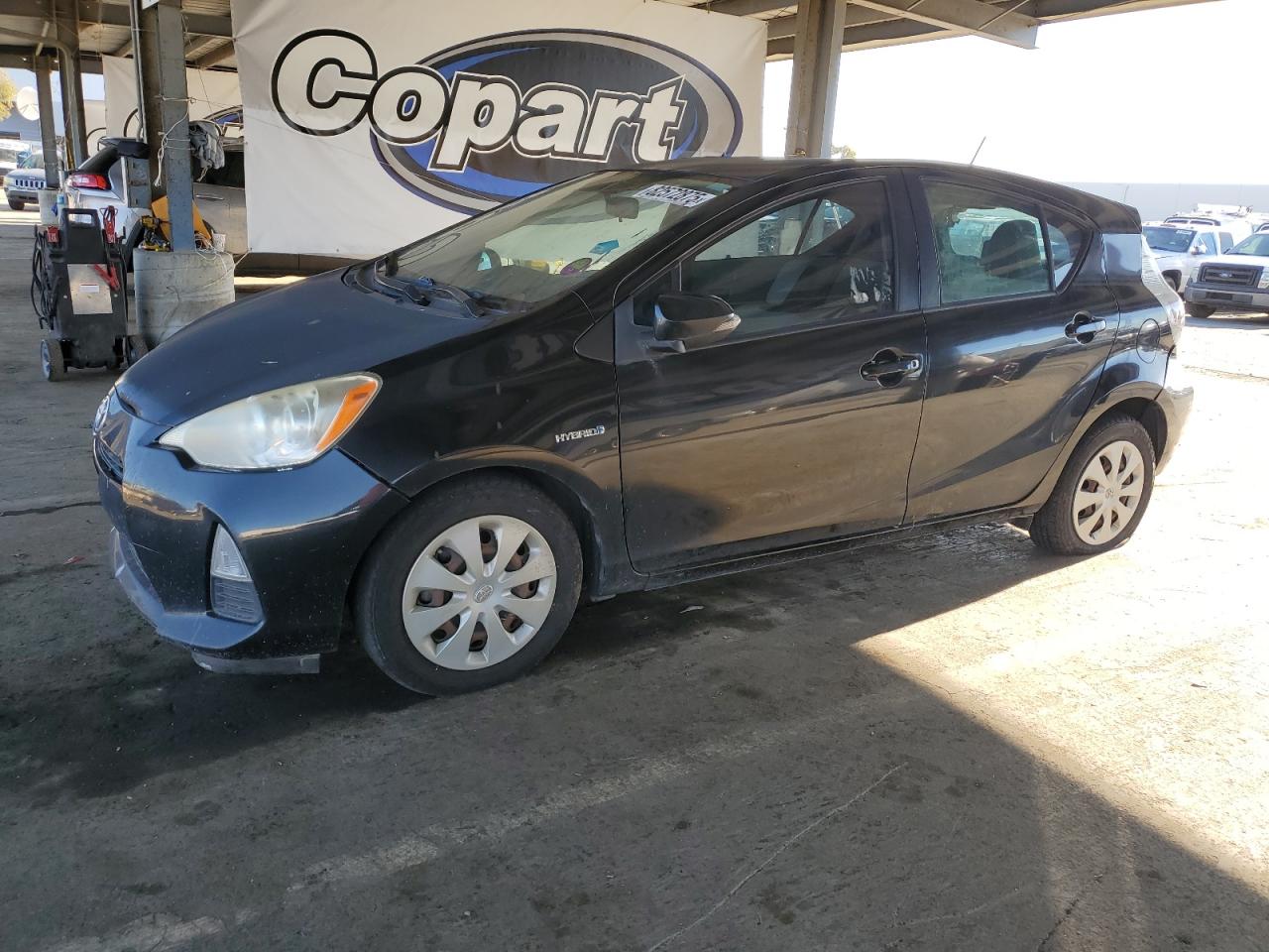 TOYOTA PRIUS C 2012