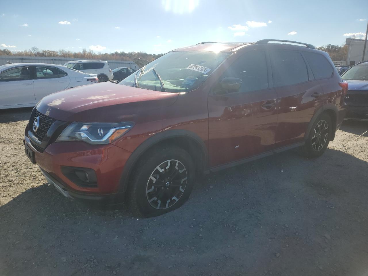 NISSAN PATHFINDER 2020