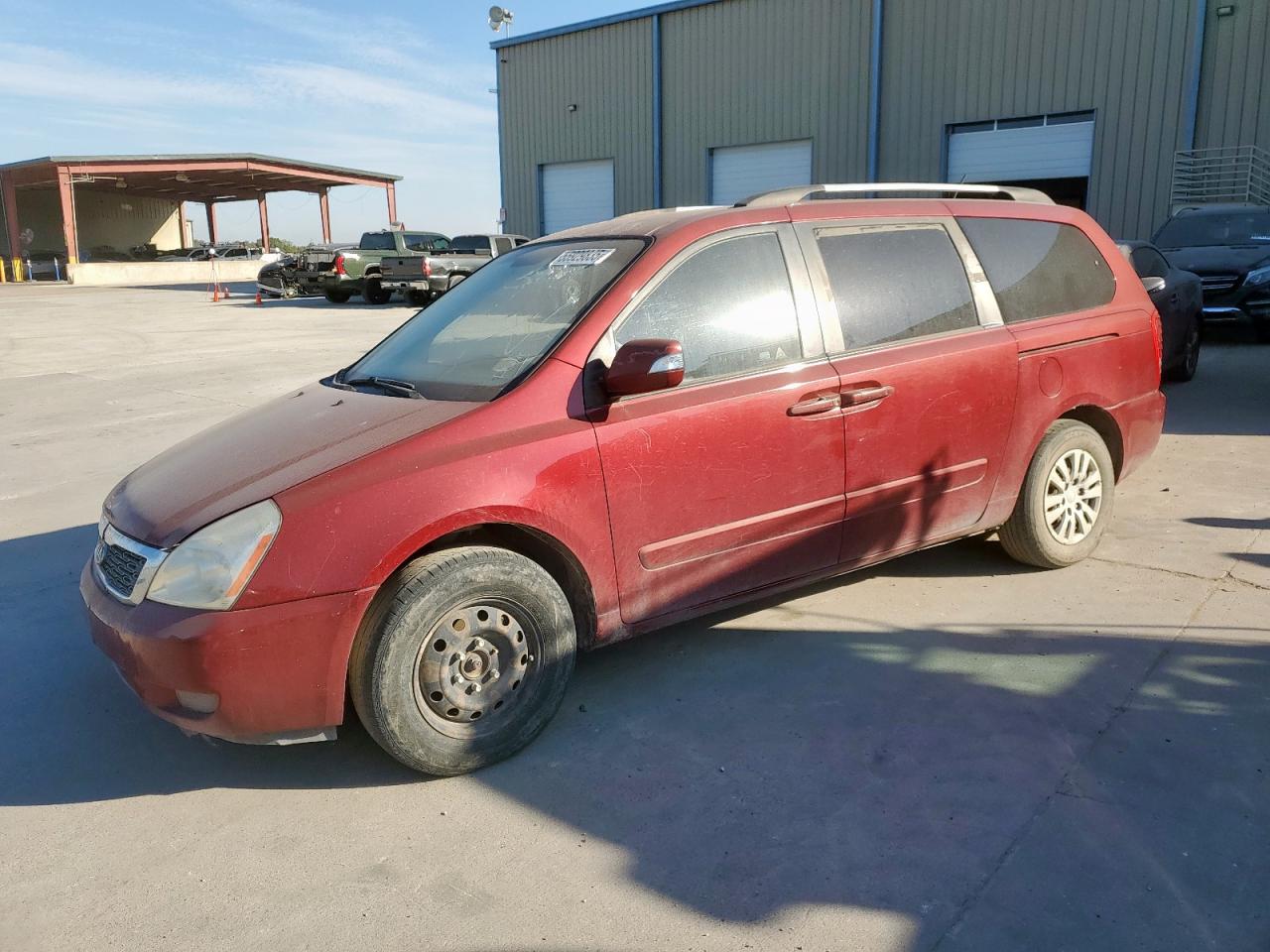 KIA SEDONA 2011