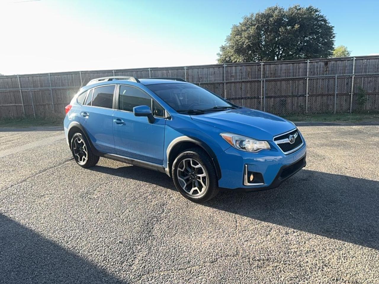 SUBARU CROSSTREK 2016