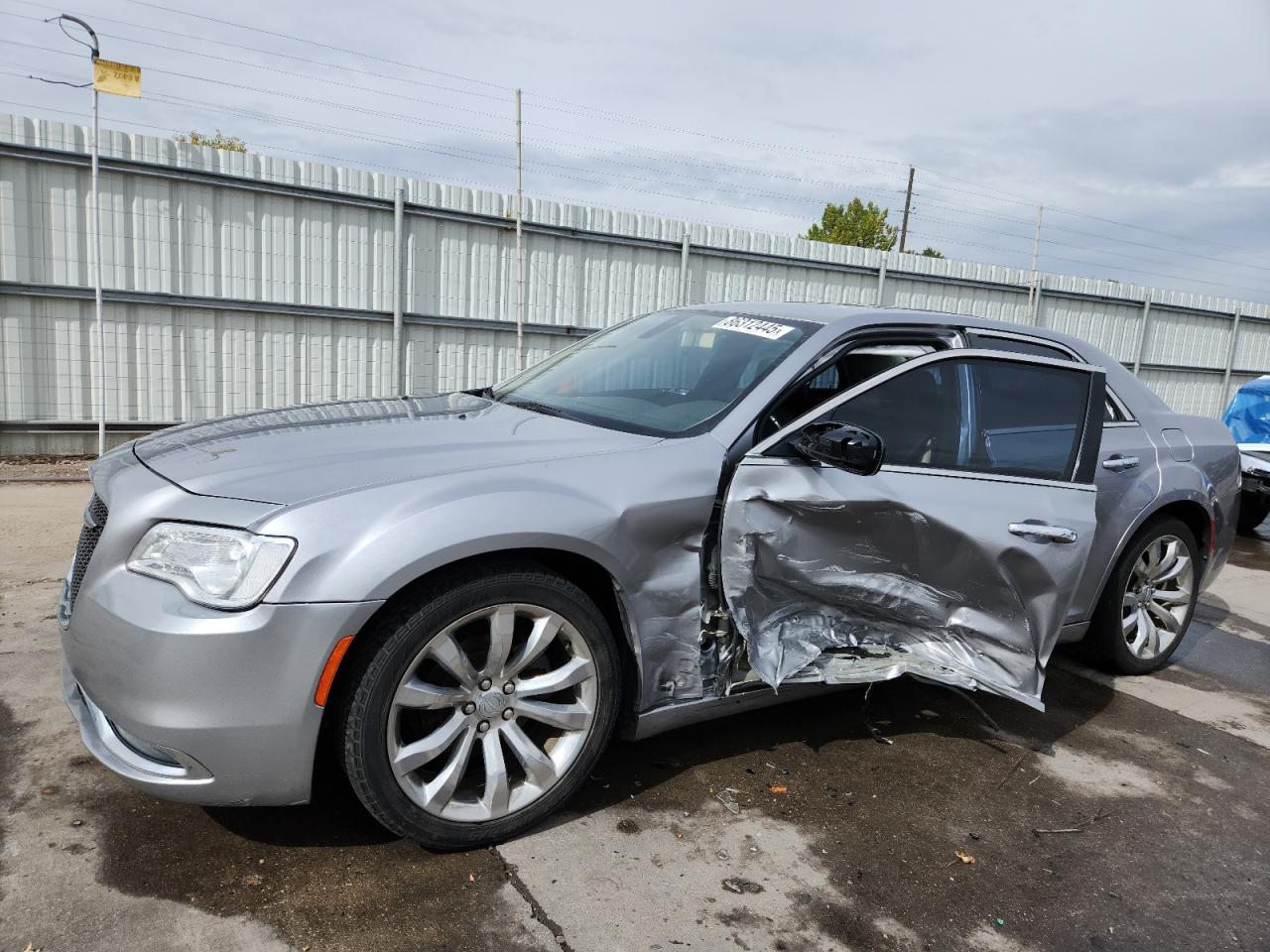 CHRYSLER 300 LIMITE 2018