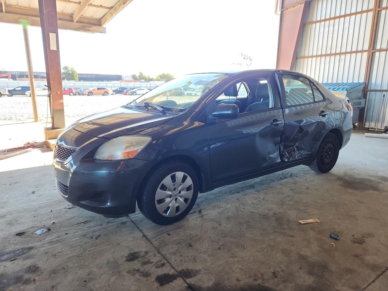 TOYOTA YARIS 2010