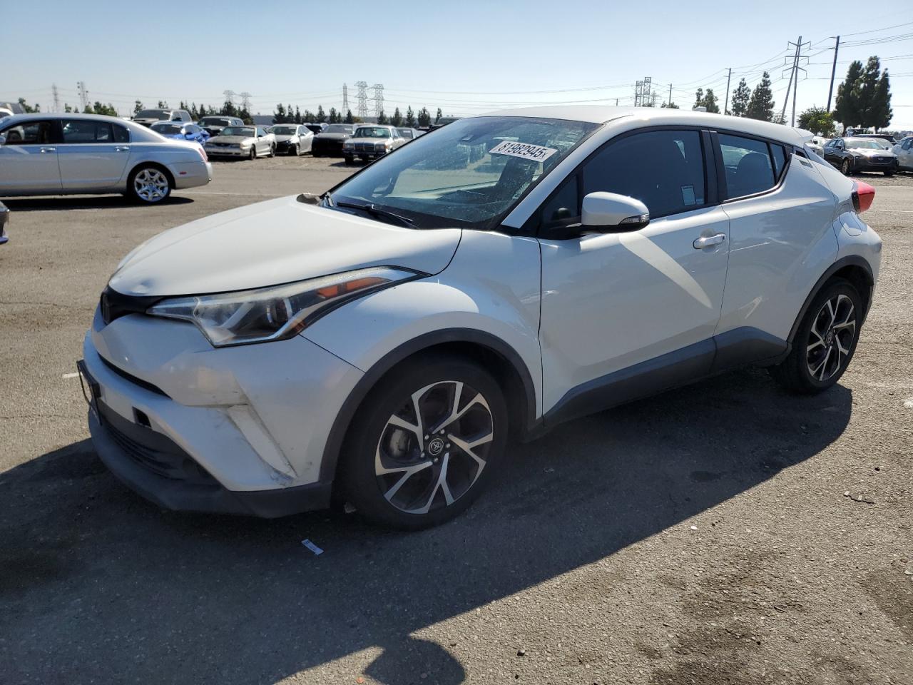 TOYOTA C-HR XLE 2018
