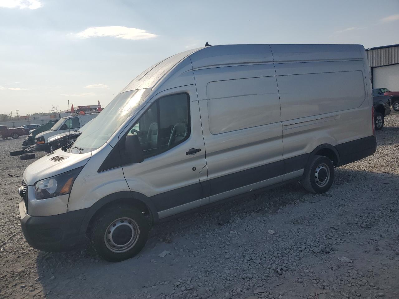 FORD TRANSIT T- 2023