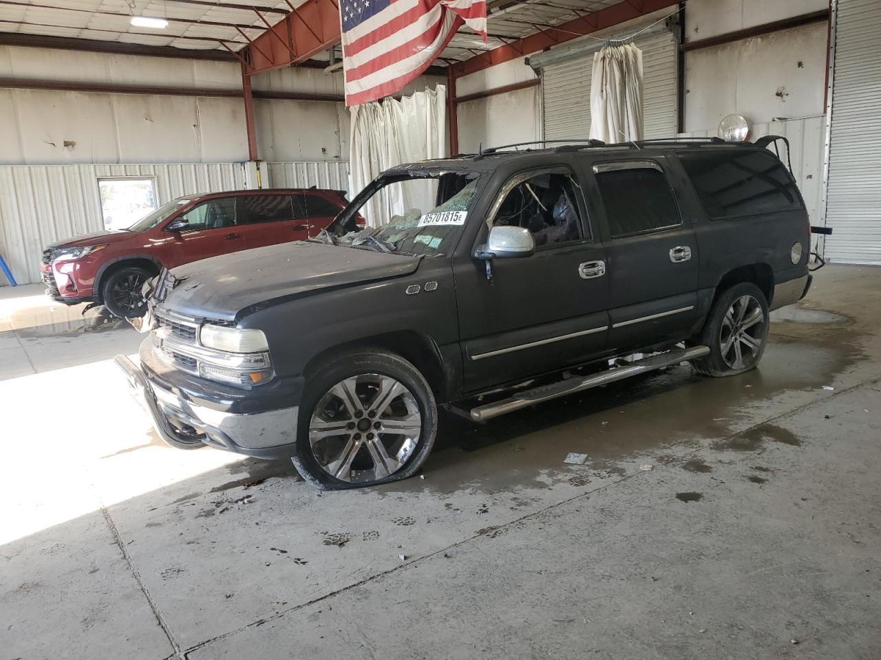 CHEVROLET SUBURBAN K 2002