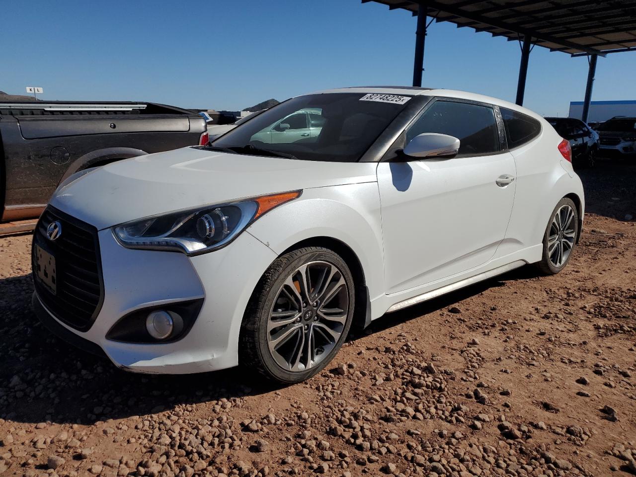 HYUNDAI VELOSTER 2016