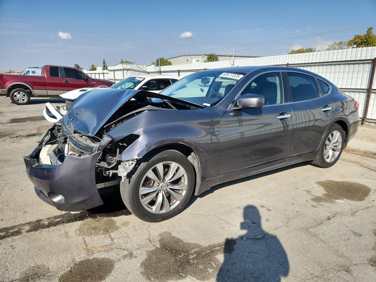 INFINITI M37 2013