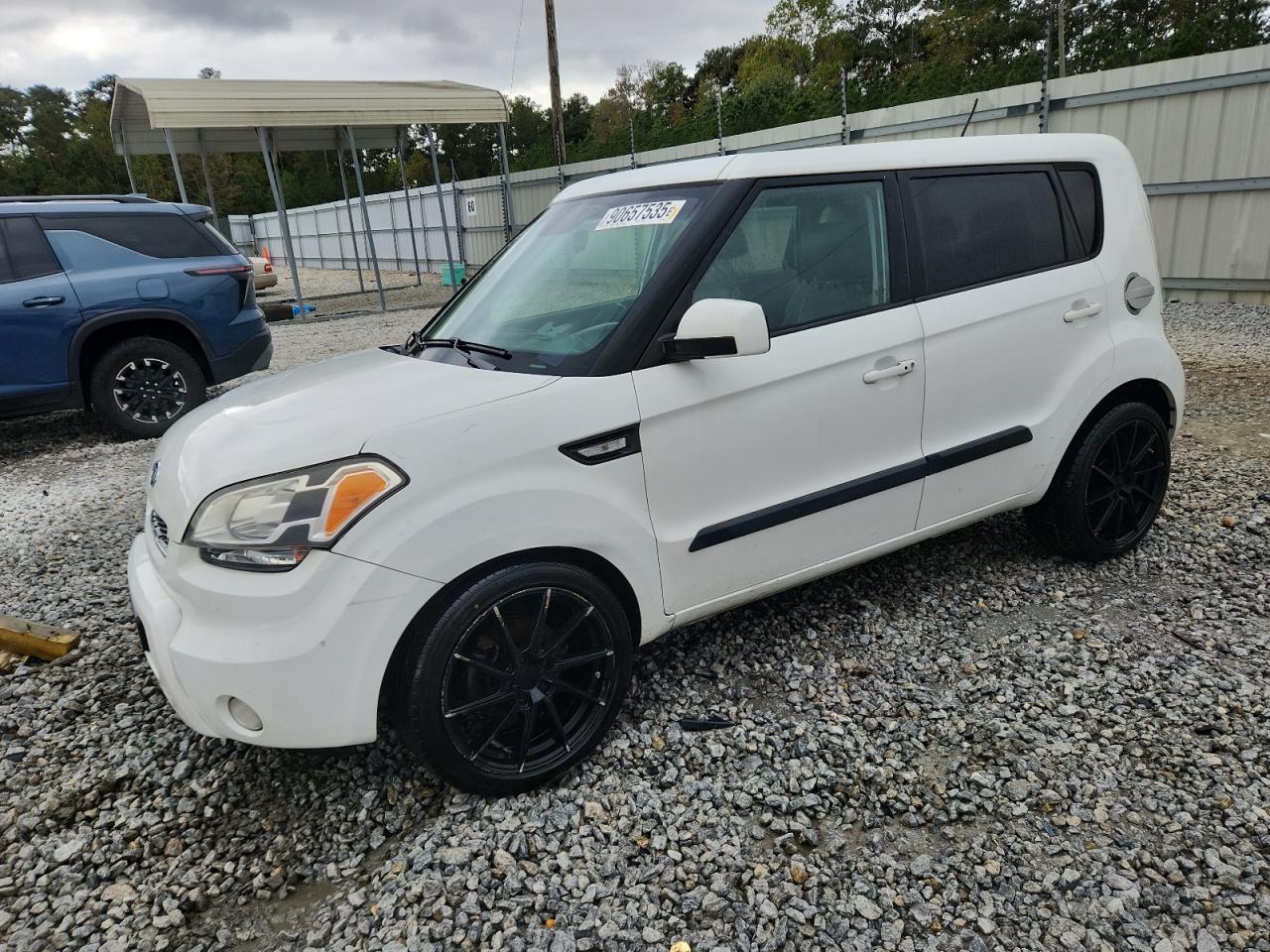 KIA SOUL + 2011