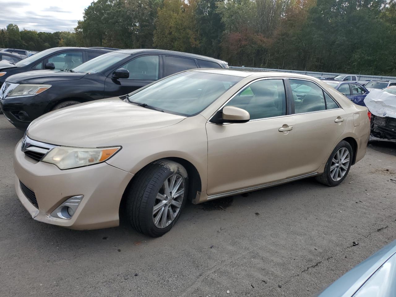 TOYOTA CAMRY 2012