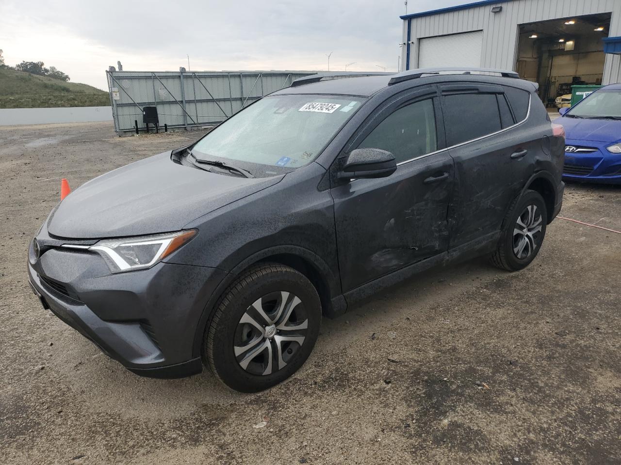 TOYOTA RAV4 LE 2018