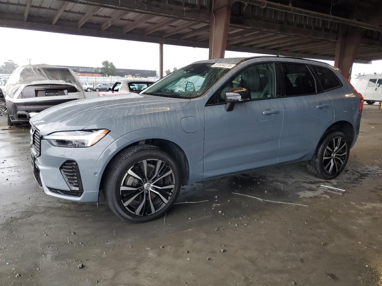 VOLVO XC60 ULTIM 2023