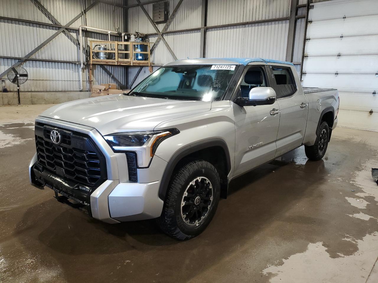 TOYOTA TUNDRA CRE 2024