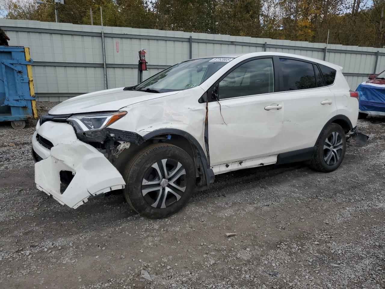 TOYOTA RAV4 LE 2018