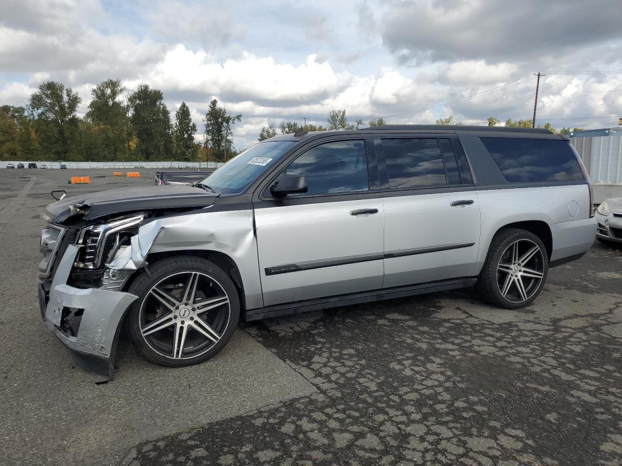 CADILLAC ESCALADE ESV PREMIUM 2015