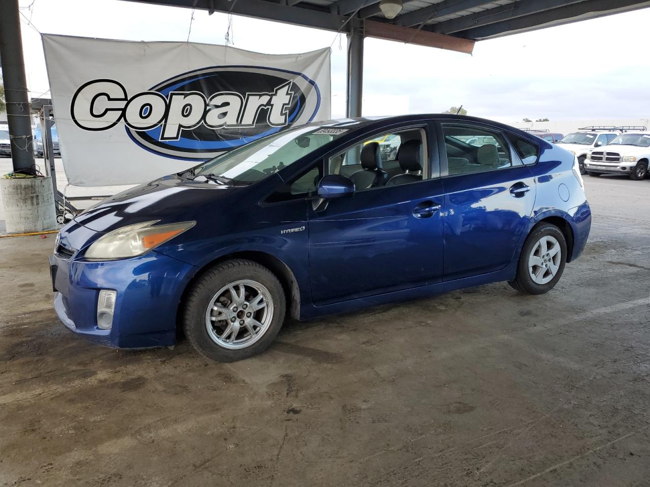 TOYOTA PRIUS 2011