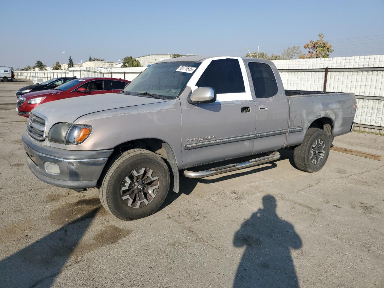 TOYOTA TUNDRA ACC 2002
