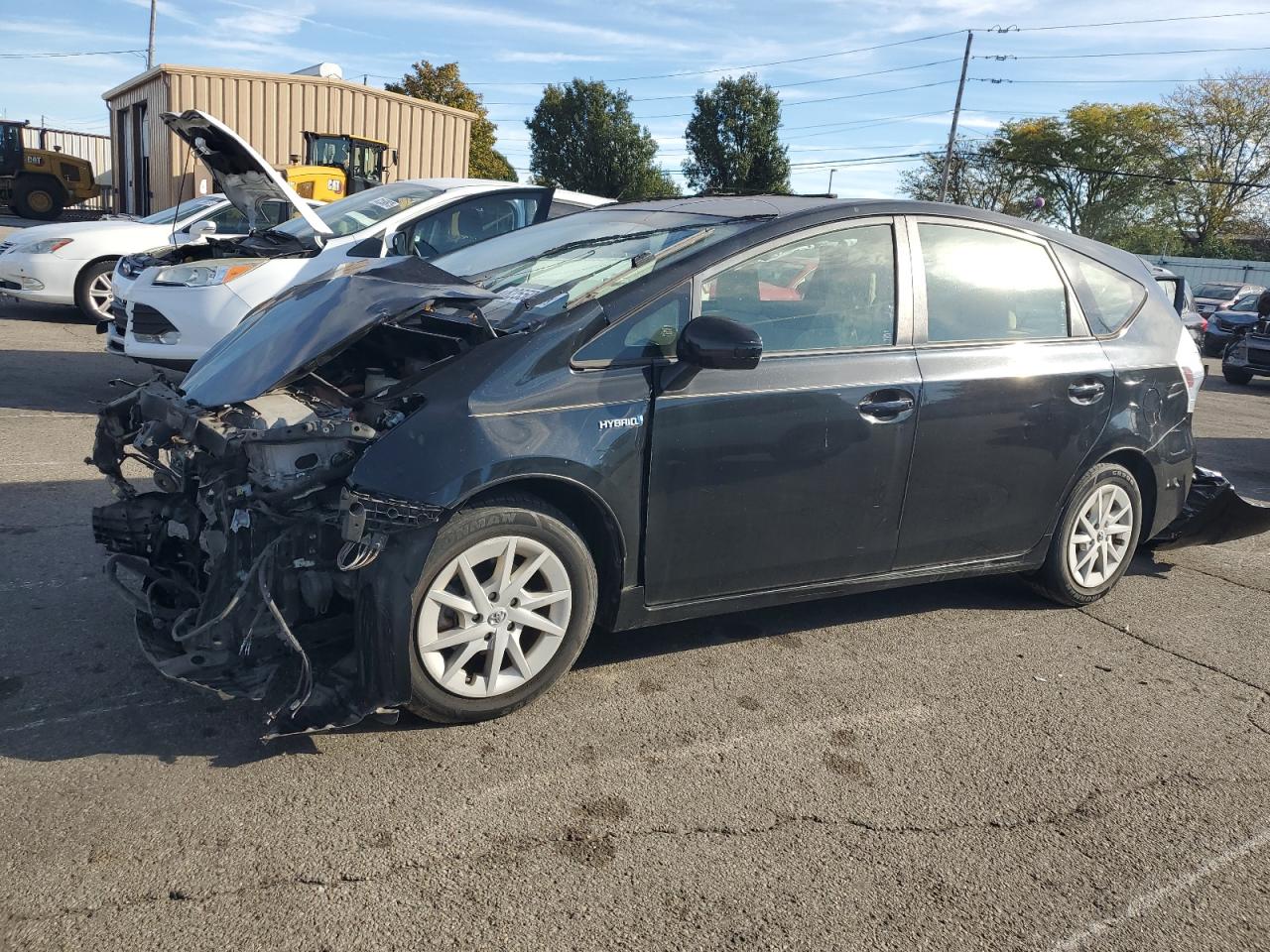 TOYOTA PRIUS V 2012