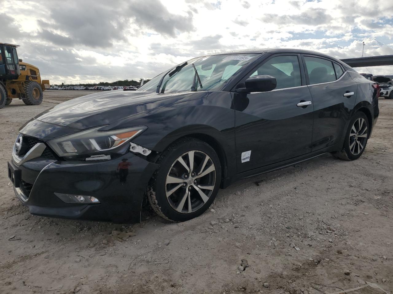 NISSAN MAXIMA 2017