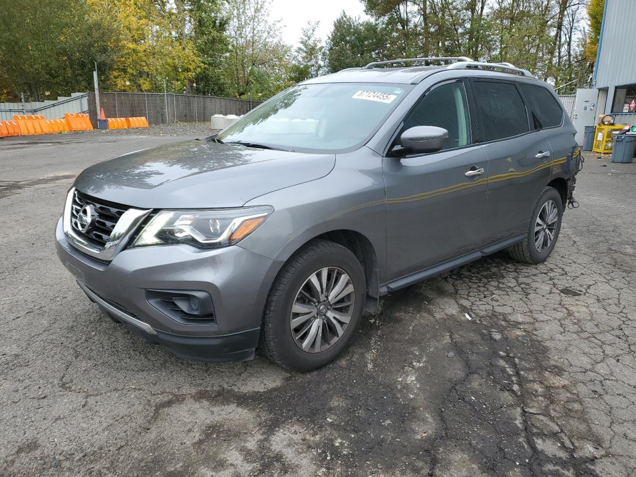 NISSAN PATHFINDER 2017