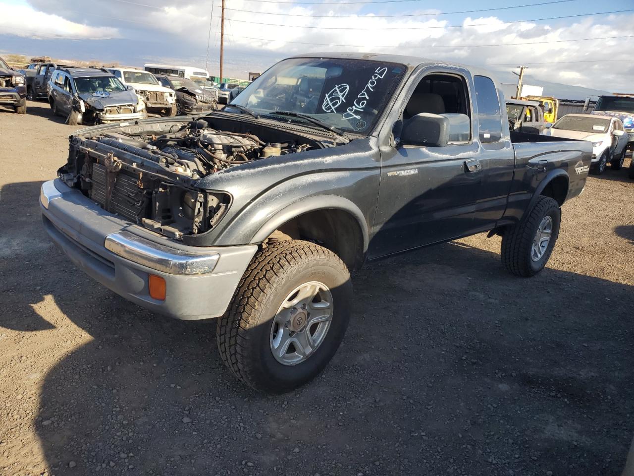 TOYOTA TACOMA 2000