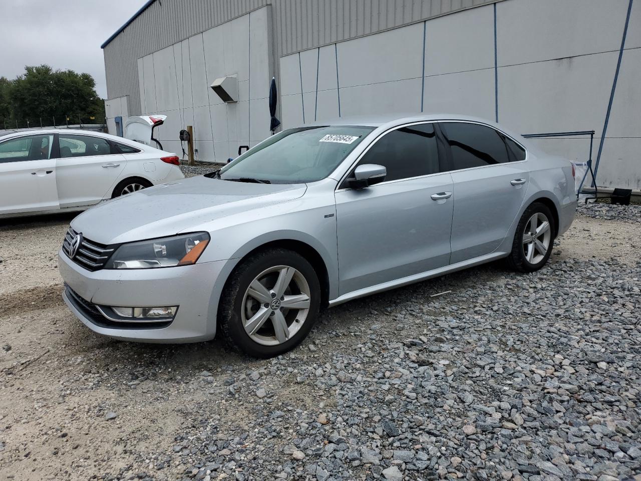 VOLKSWAGEN PASSAT S 2015