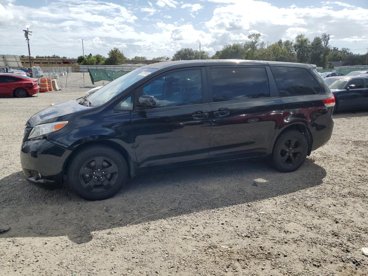 TOYOTA SIENNA 2014