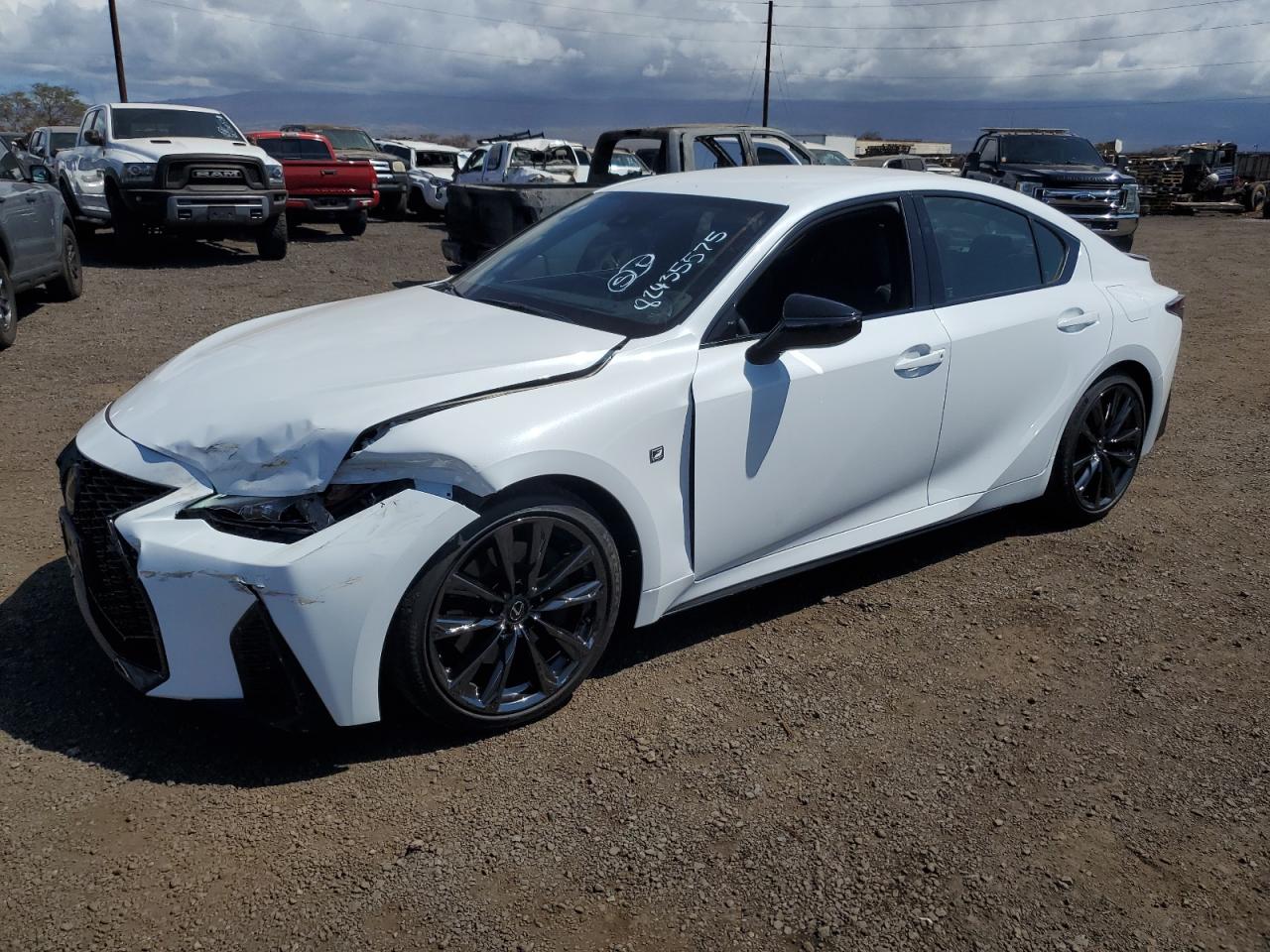 LEXUS IS 2025