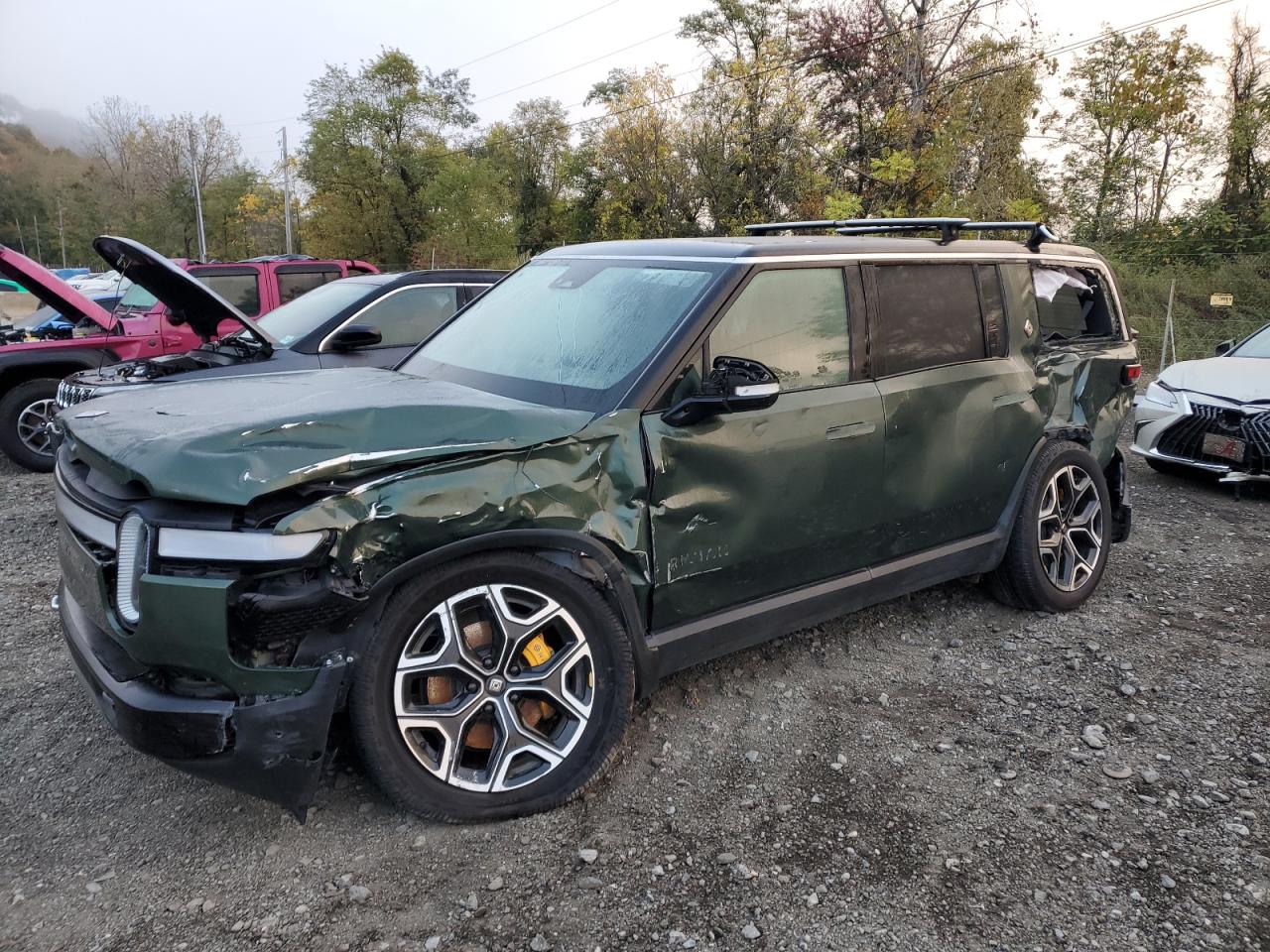 RIVIAN R1S LAUNCH 2023