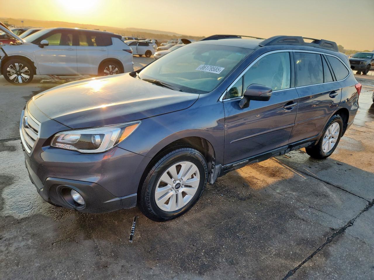 SUBARU OUTBACK 2017