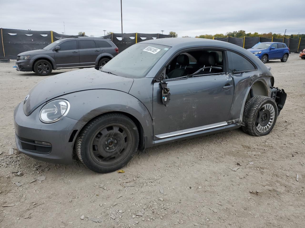 VOLKSWAGEN BEETLE SE 2016