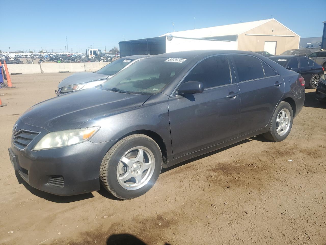 TOYOTA CAMRY BASE 2011