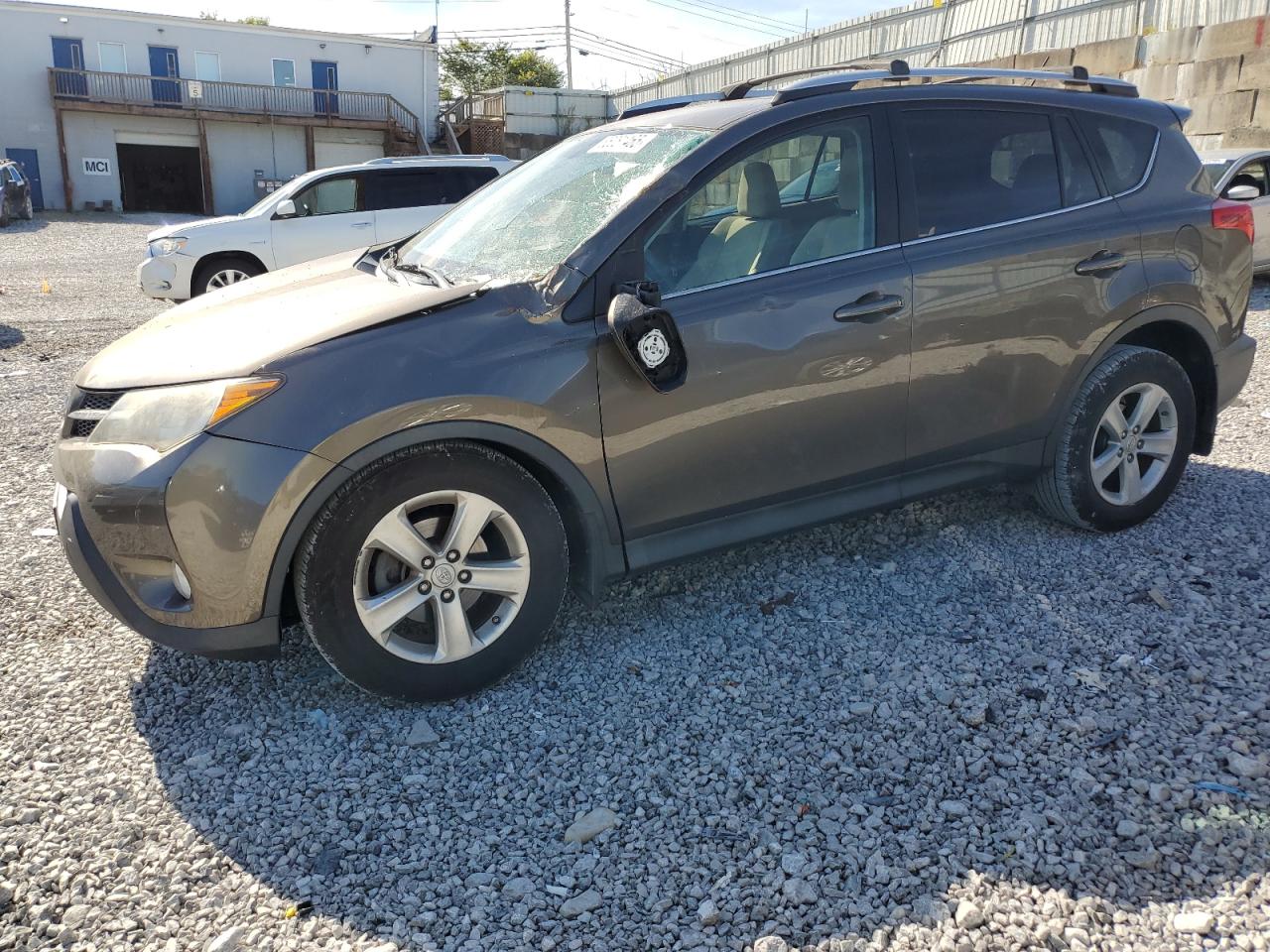 TOYOTA RAV4 XLE 2013