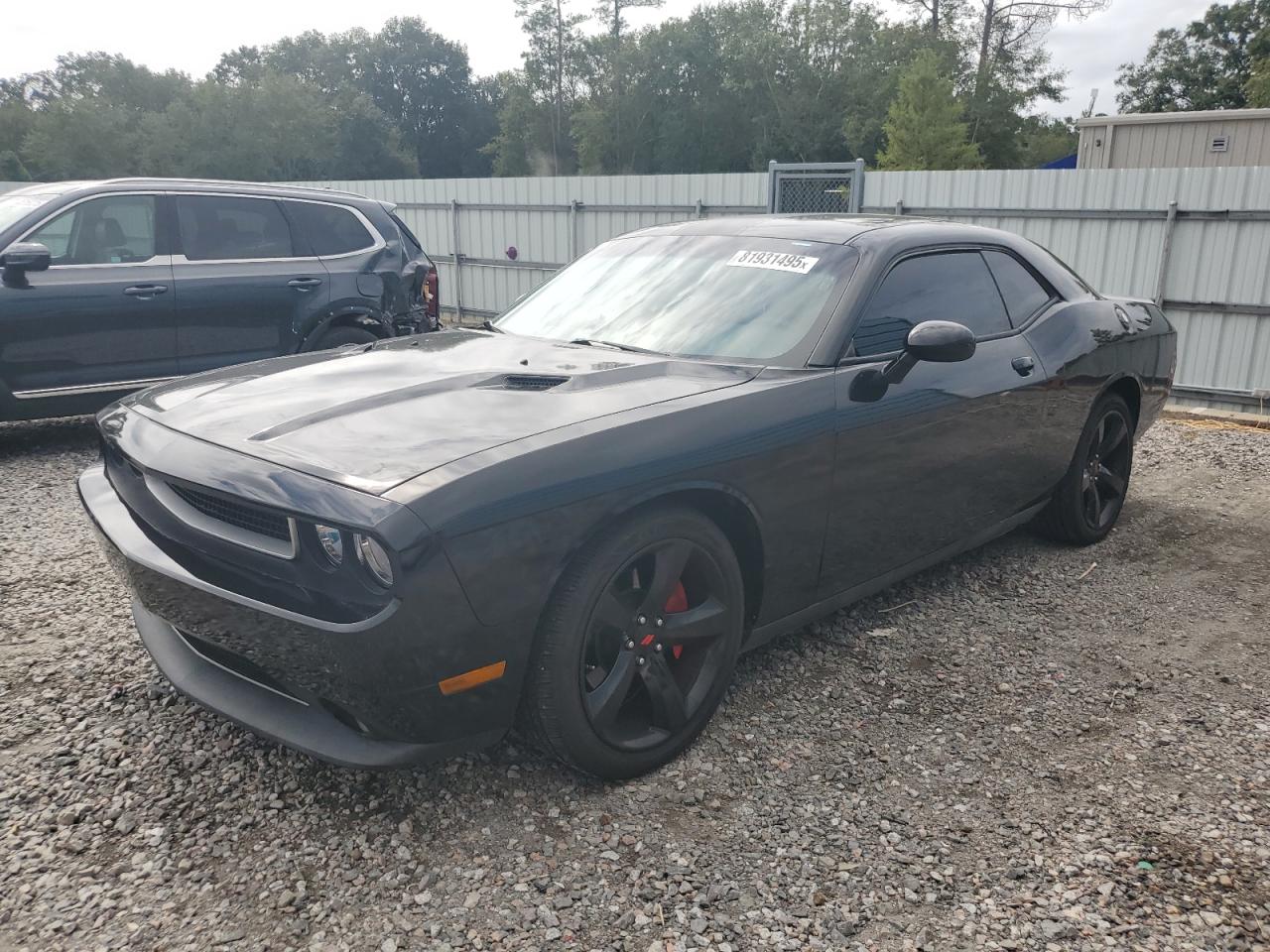 DODGE CHALLENGER 2013