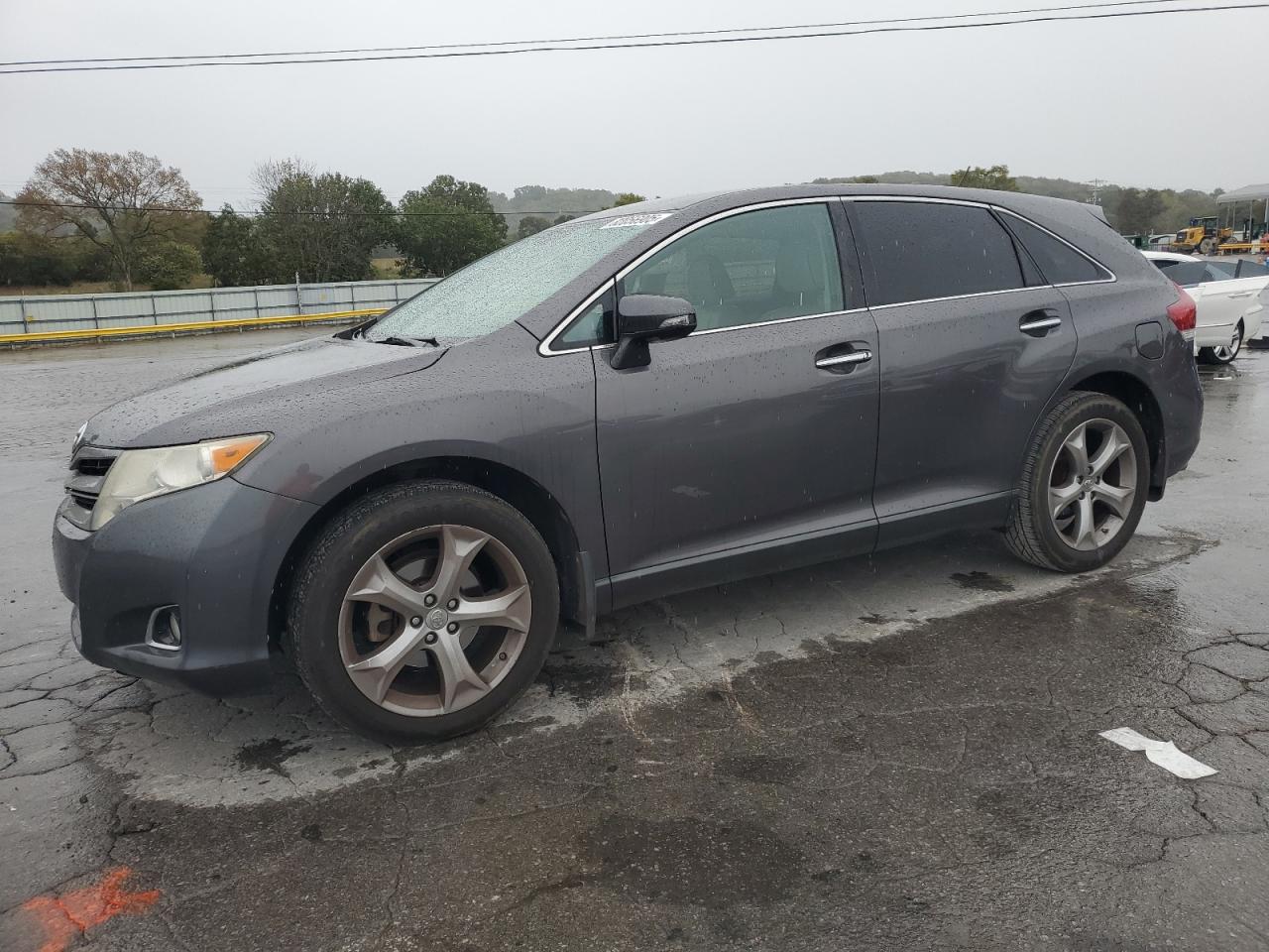 TOYOTA VENZA LE 2014
