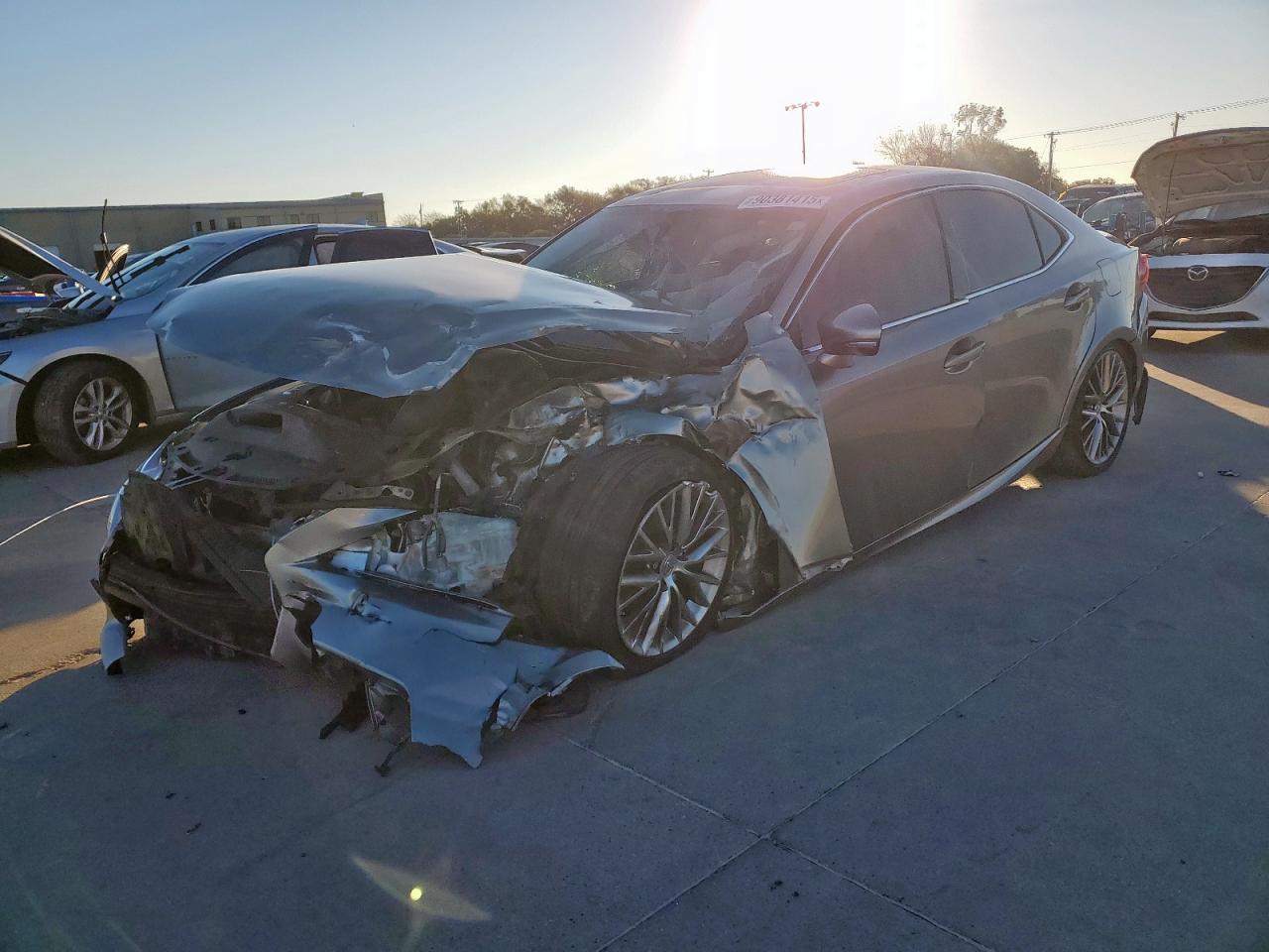LEXUS IS 2015