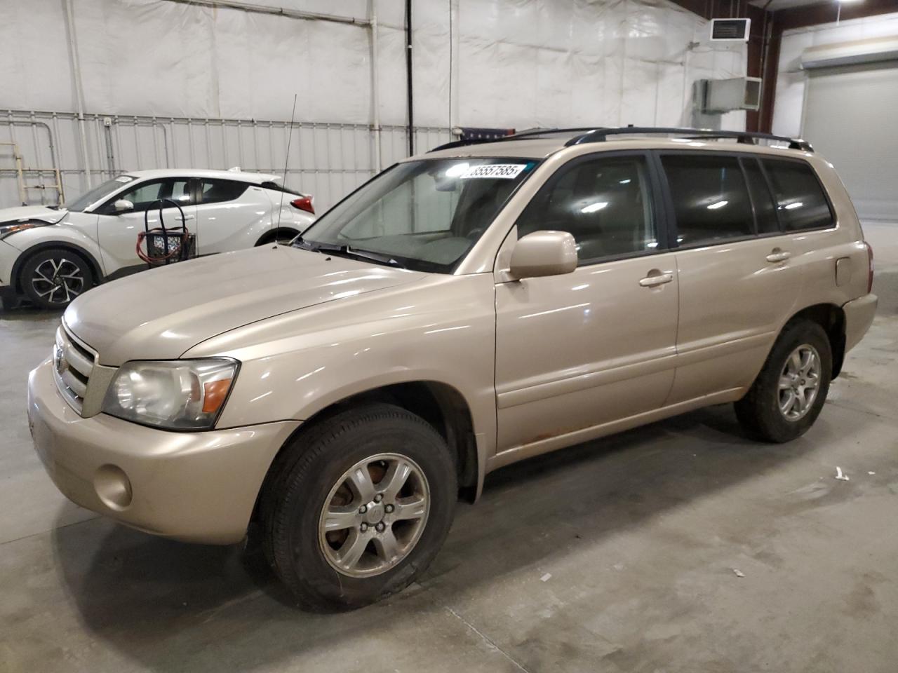 TOYOTA HIGHLANDER 2005