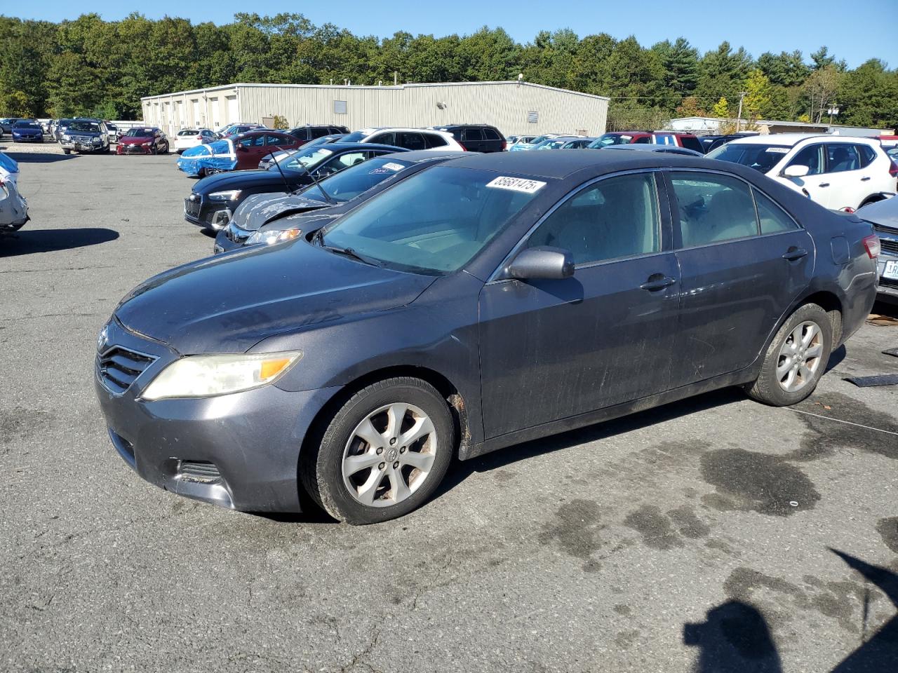 TOYOTA CAMRY BASE 2011