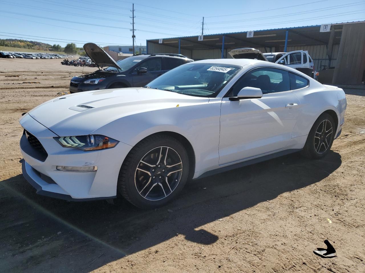 FORD MUSTANG 2021