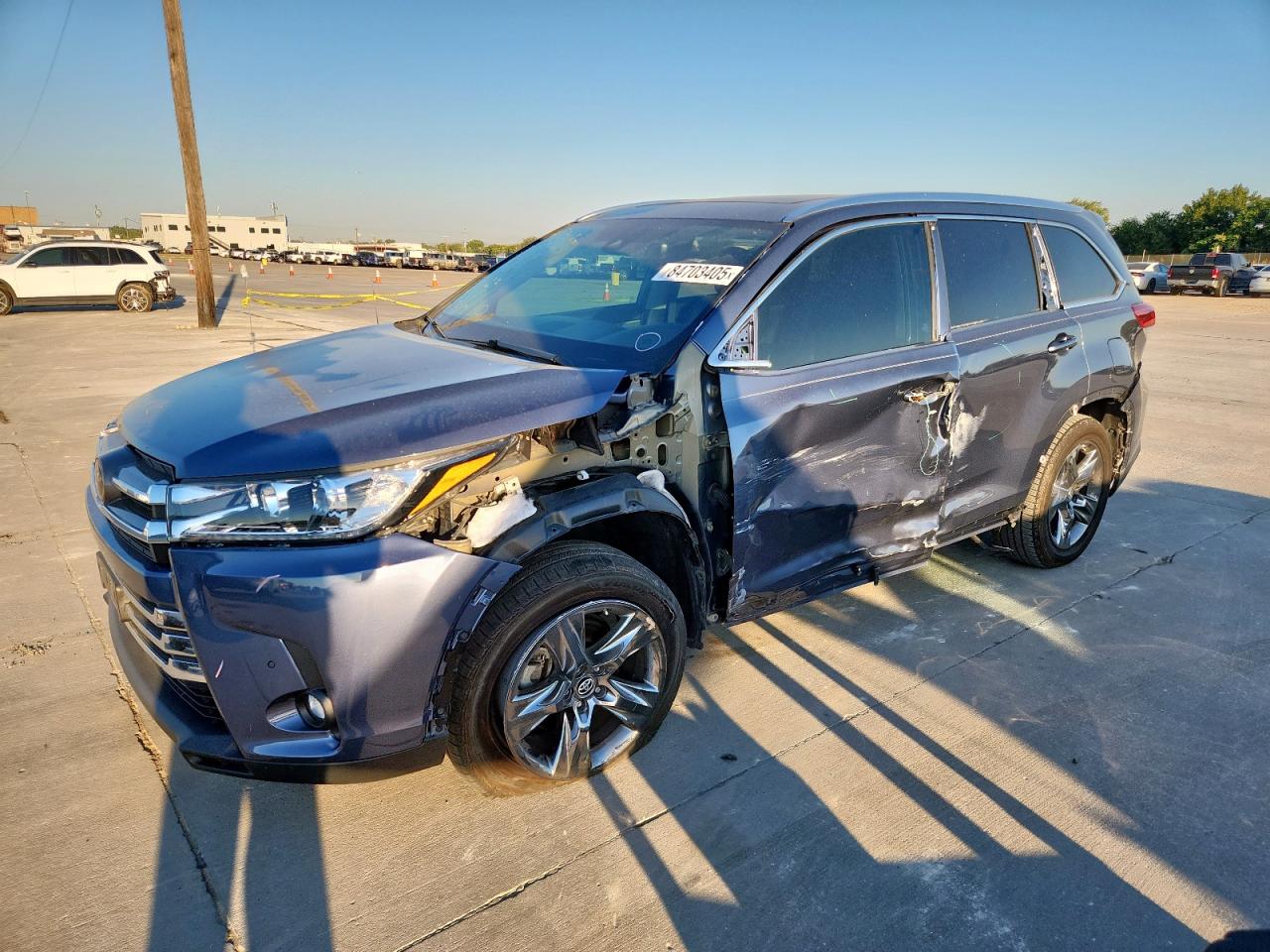 TOYOTA HIGHLANDER 2019