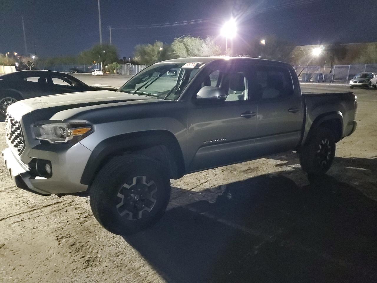 TOYOTA TACOMA DOU 2022