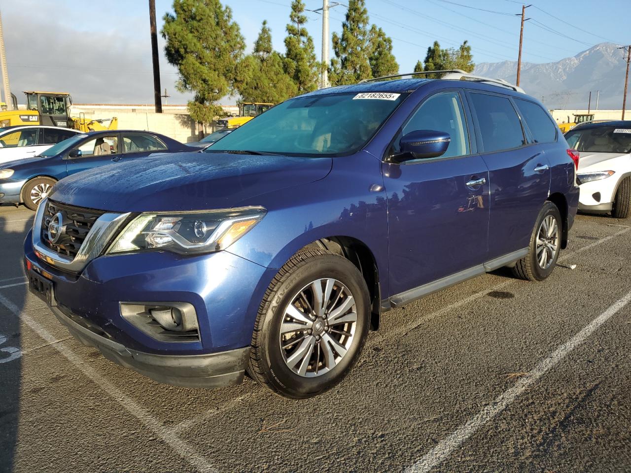 NISSAN PATHFINDER 2019