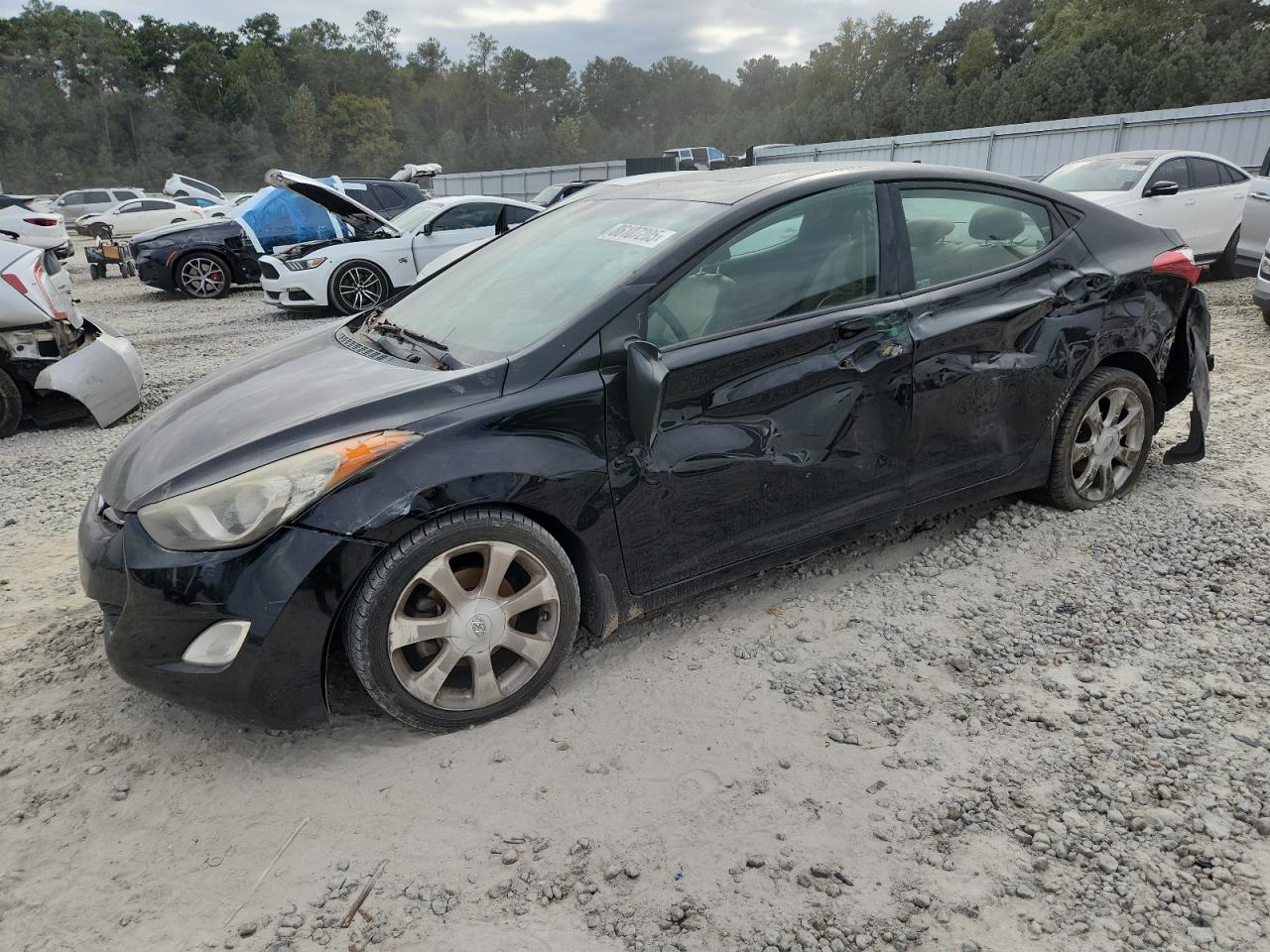 HYUNDAI ELANTRA 2013