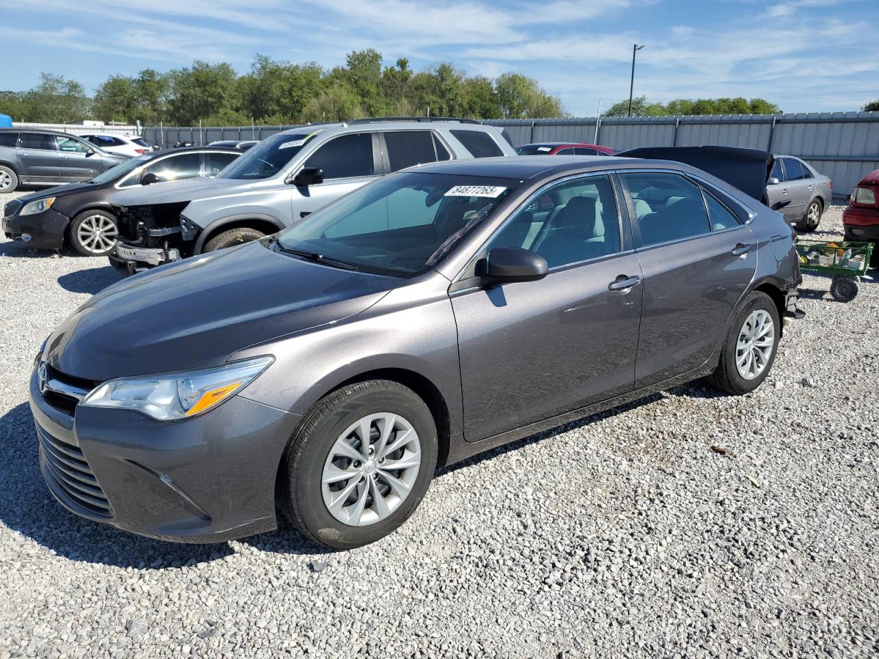 TOYOTA CAMRY LE 2017