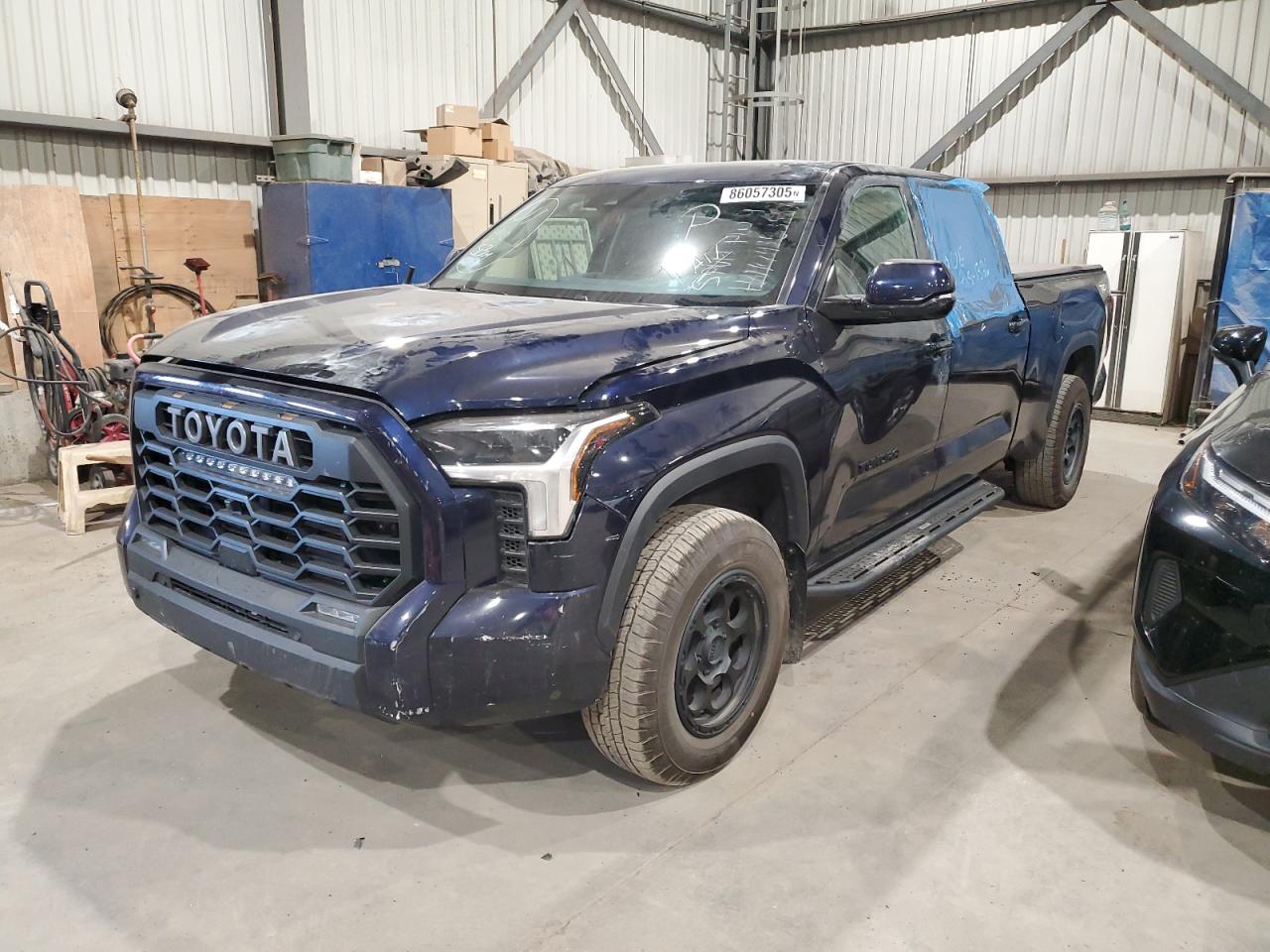 TOYOTA TUNDRA CRE 2024