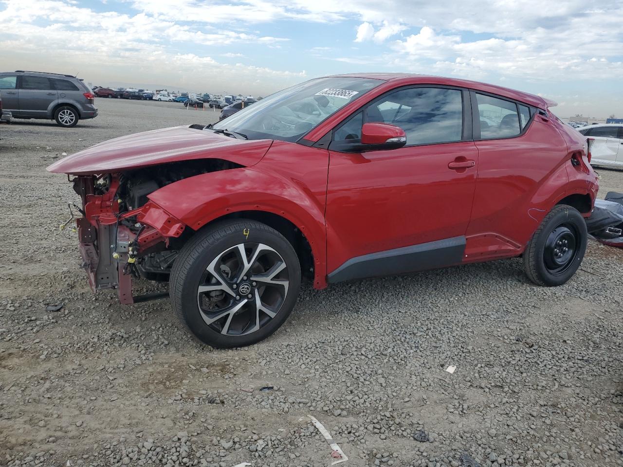TOYOTA C-HR XLE 2022