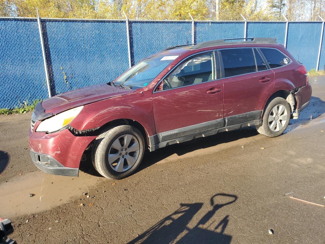 SUBARU OUTBACK 2012