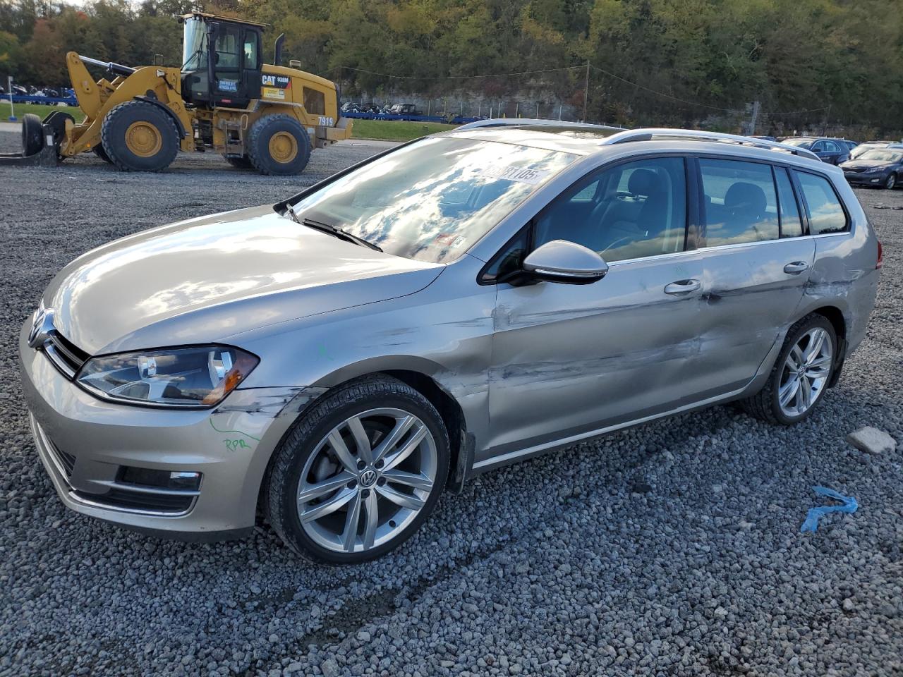 VOLKSWAGEN GOLF SPORTWAGEN S 2015