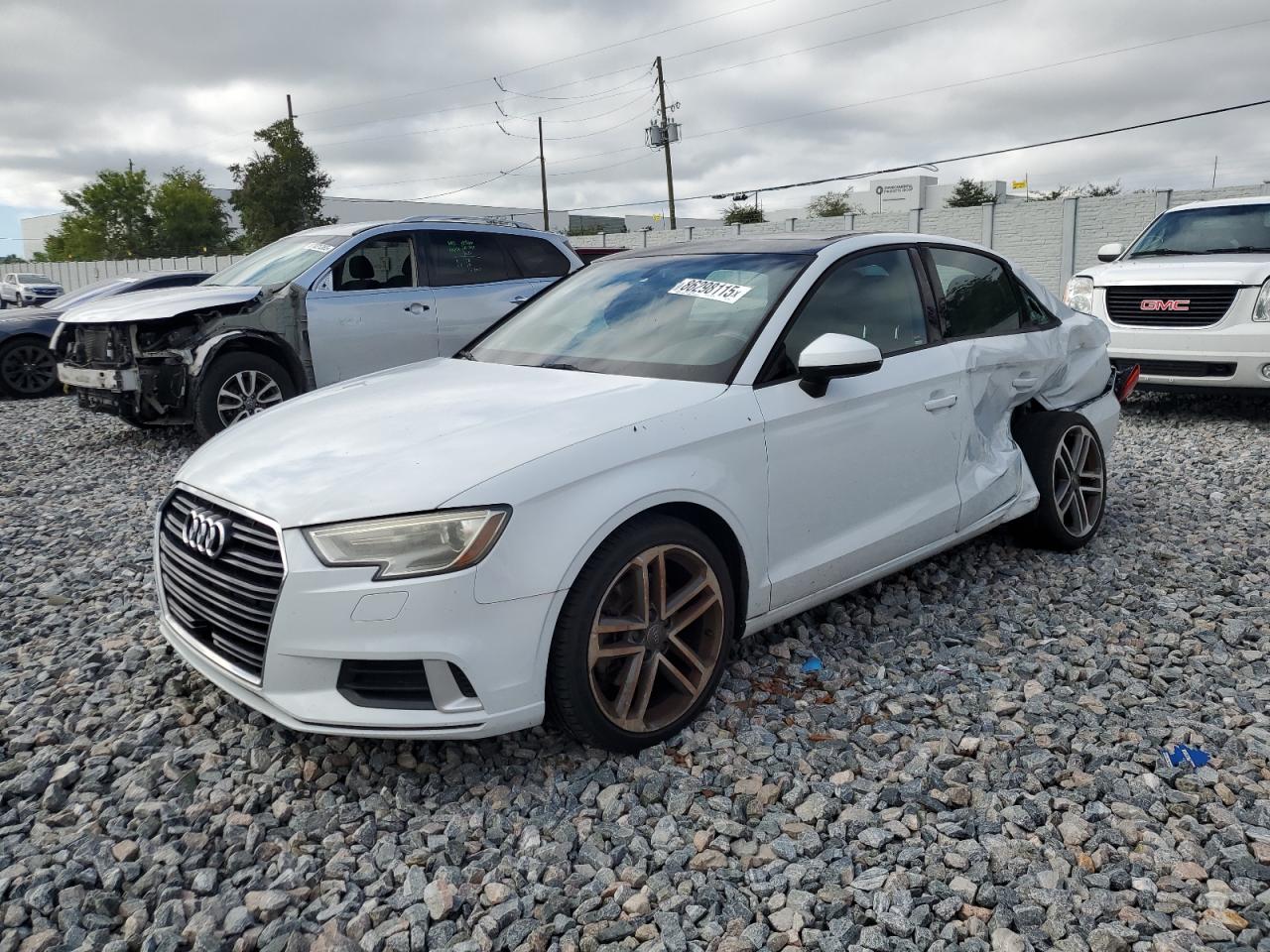 AUDI A3 PREMIUM 2017