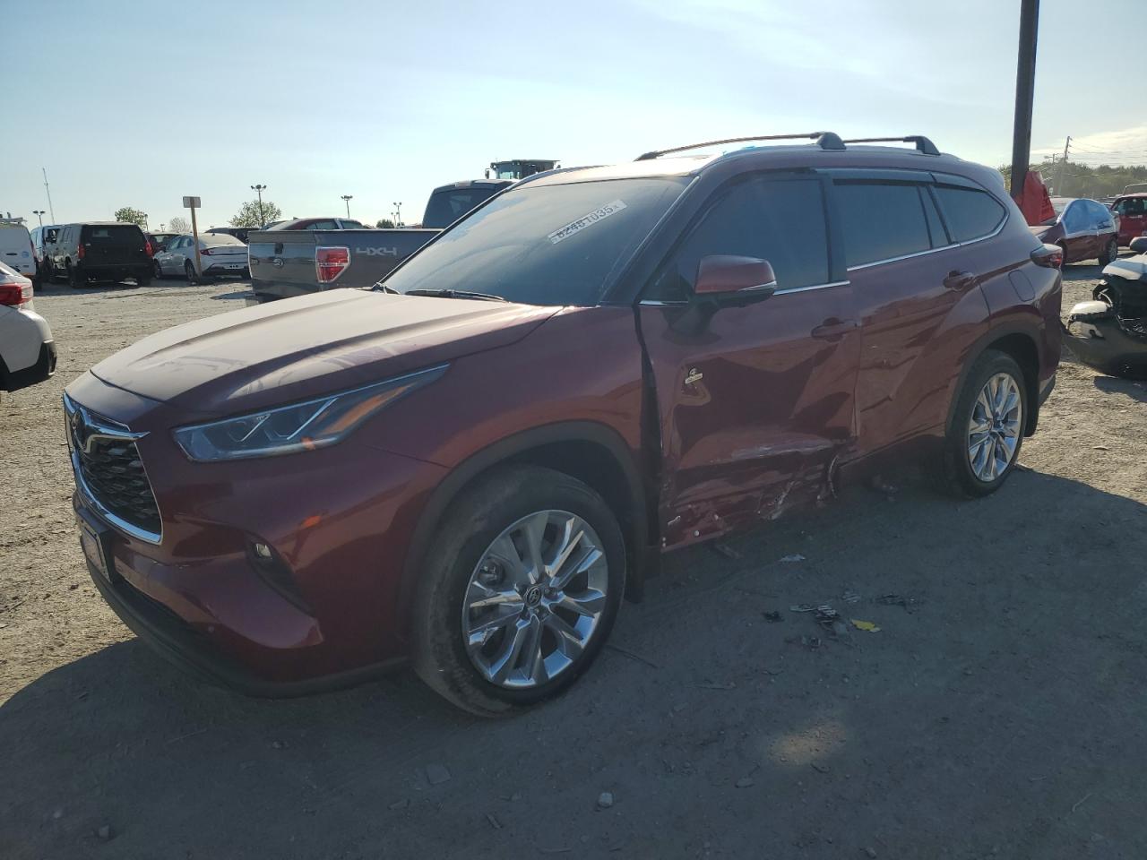 TOYOTA HIGHLANDER 2025